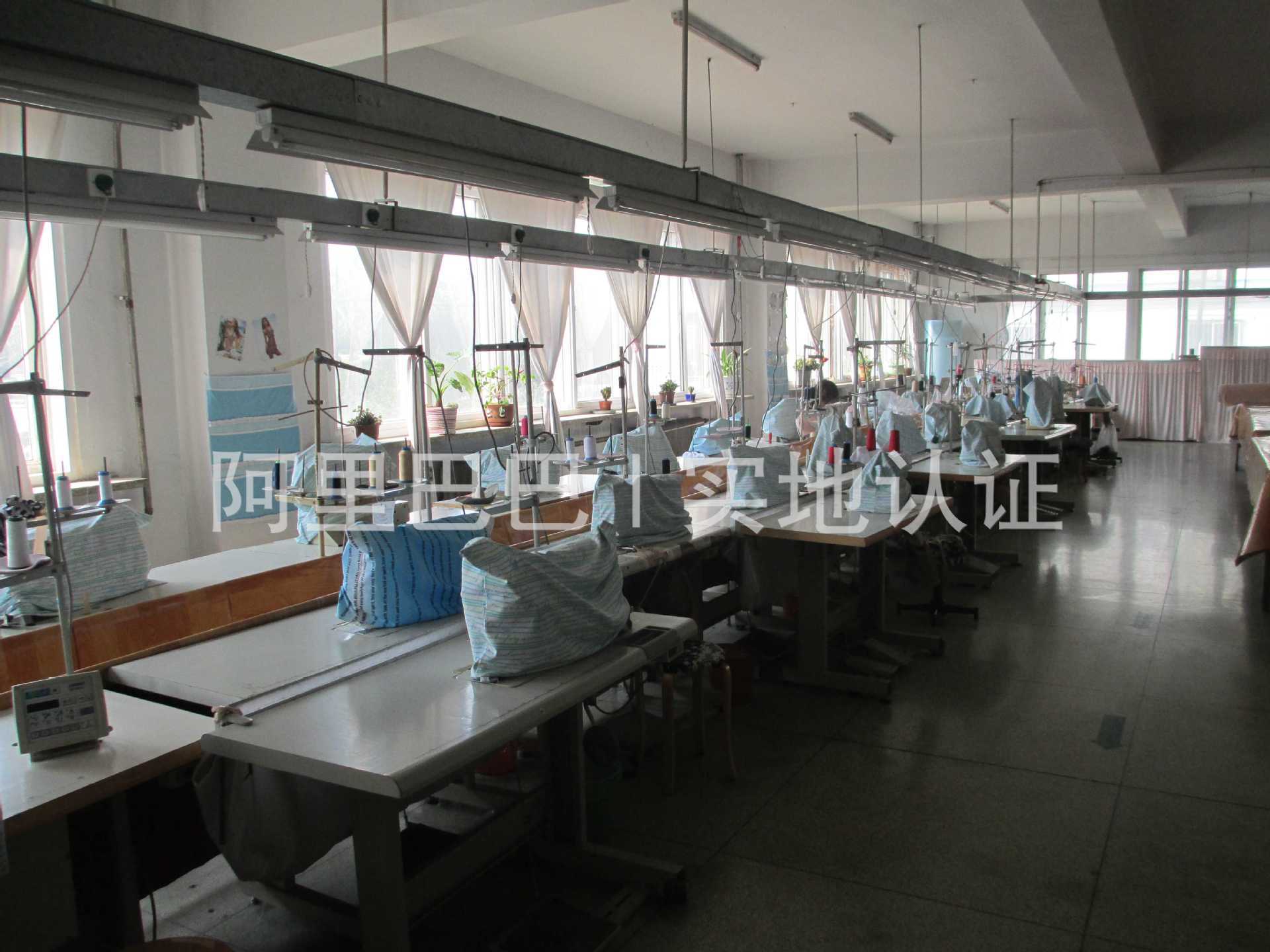 服装<em>加工</em>-【淘工厂-<em>贴牌加工</em>】-聚拢侧收深V性