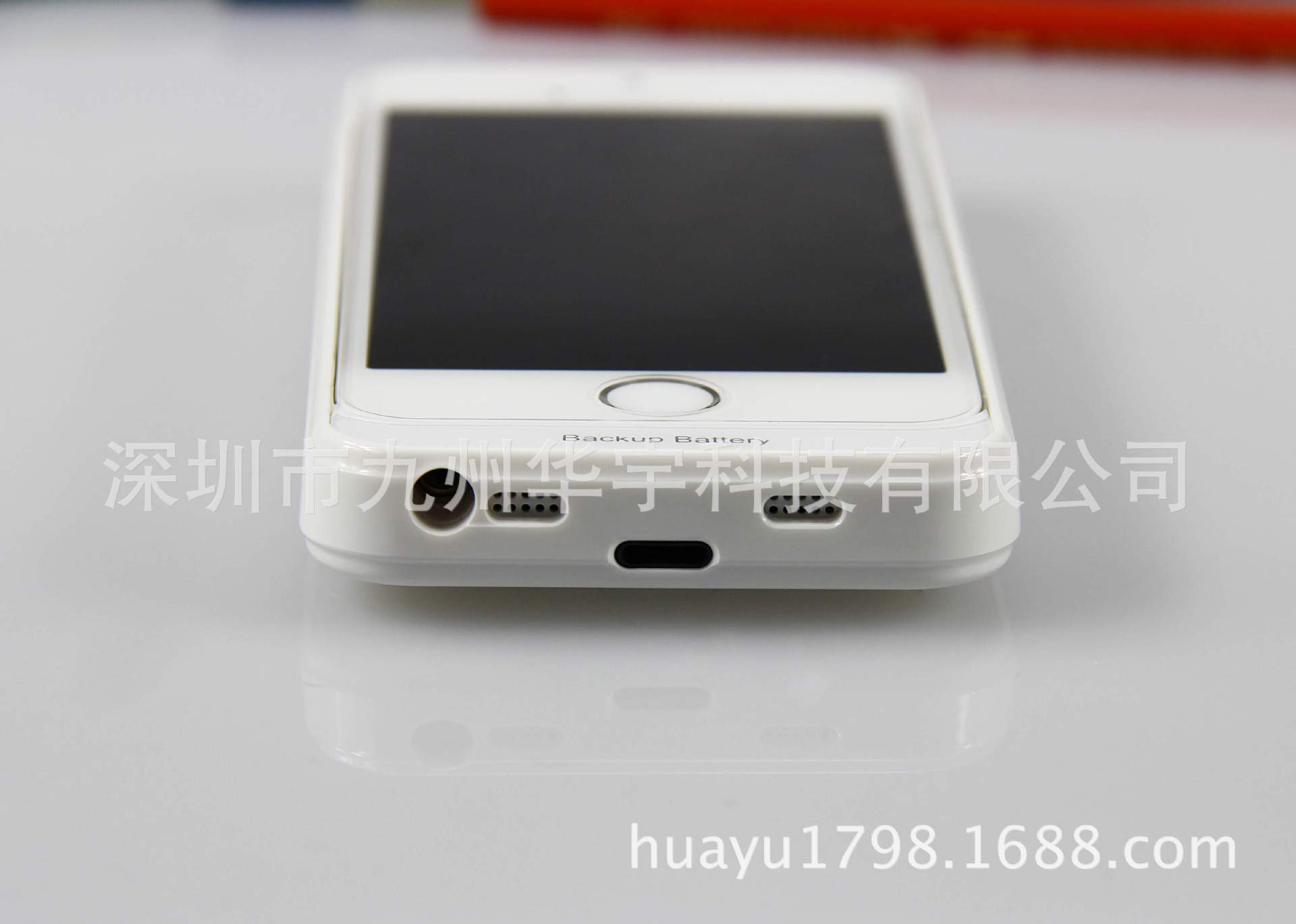 Iphone5私模背夹移动电源