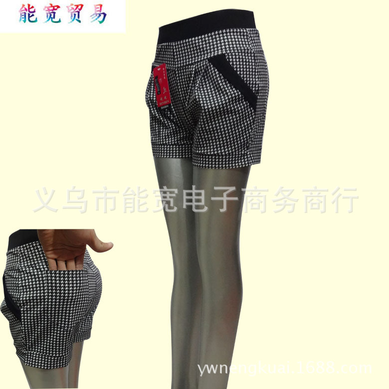 韩版女士<em>短裤</em> 梭织印花大码<em>女短裤批发</em> <em>地摊</em>热