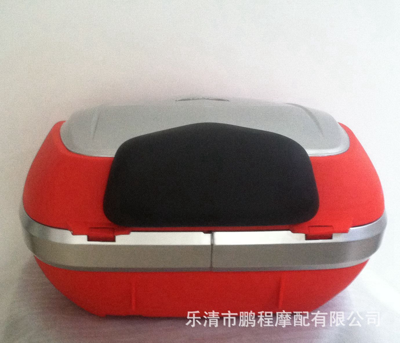 摩托车用品与附件-摩托车尾箱 特大号放两个头