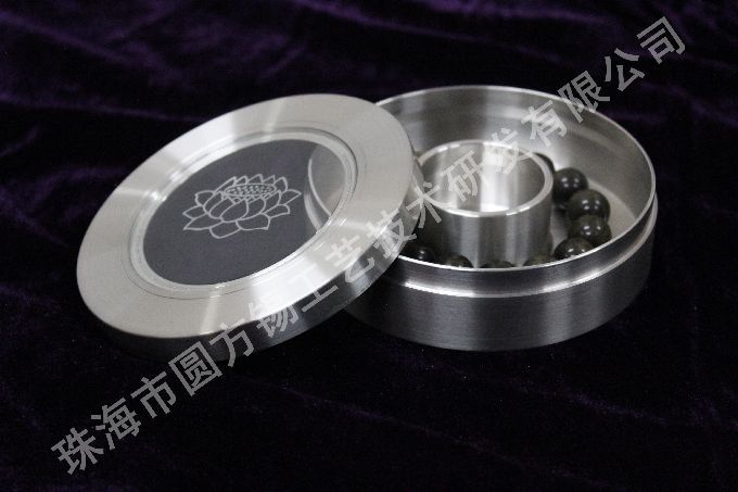 s680_沉香佛珠盒(镶水晶 ) (5)