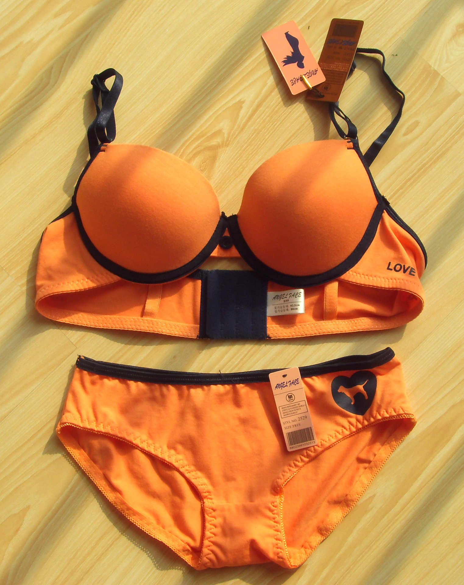 【2014<em>最新款</em>出口韩国原单<em>文胸</em>套装】价格,厂