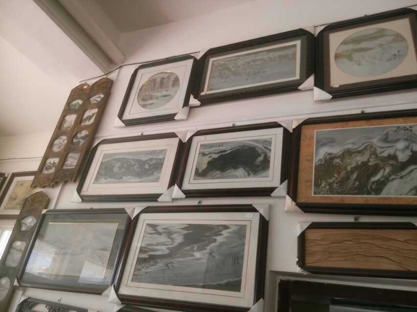 天然形成各种各样很漂亮的大理石画