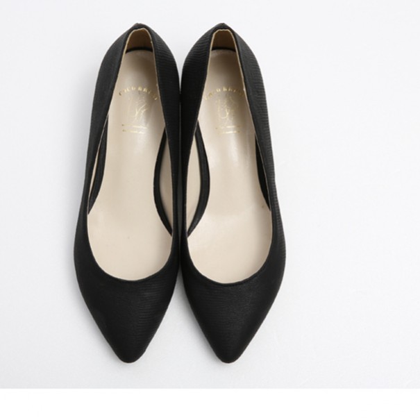 女鞋-达芬妮女鞋--阿里巴巴采购平台求购产品详