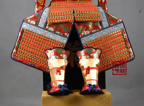 批发采购金属工艺品-日本武士盔甲可穿*儿童拍
