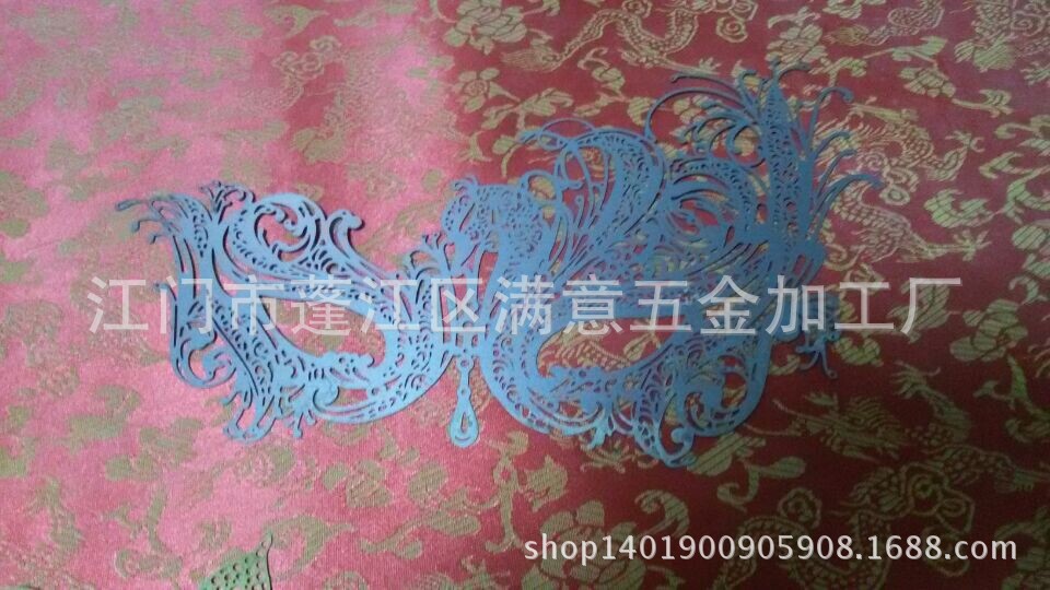 精品推荐 厂家直销 各种金属雕花眼罩 金属蚀刻工艺品加工 金属蚀刻