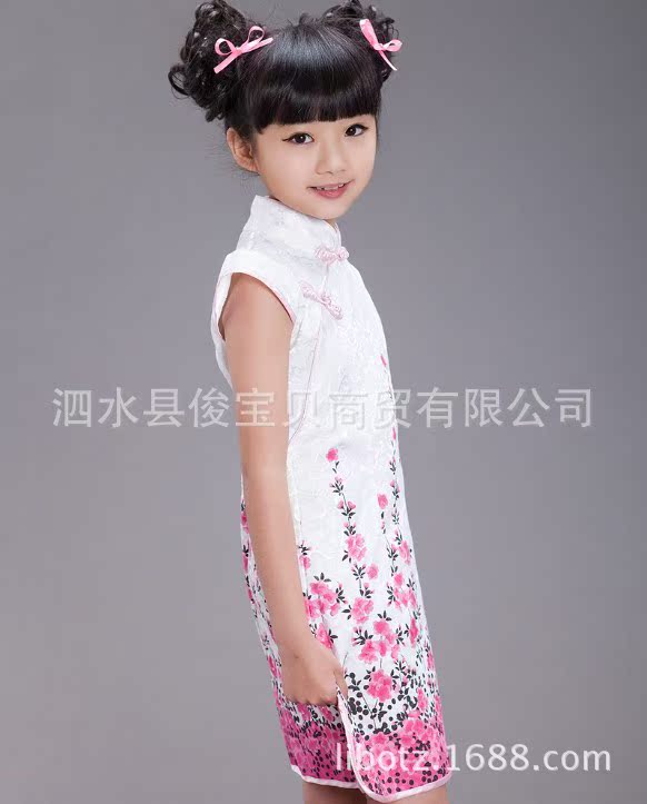 【儿童旗袍 唐装<em>古装 女童</em>旗袍演出服装 幼儿园