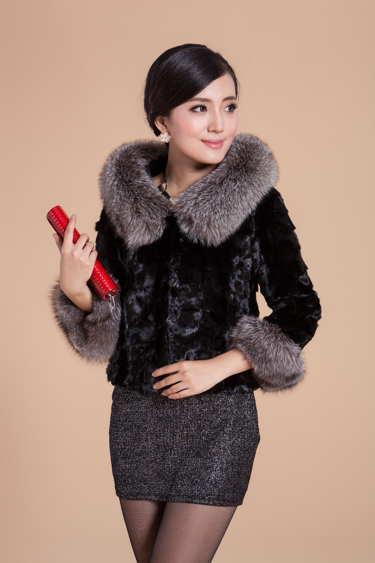 海宁<em>皮草外套新款2014</em> 女貂皮短款拼貂 貂皮大