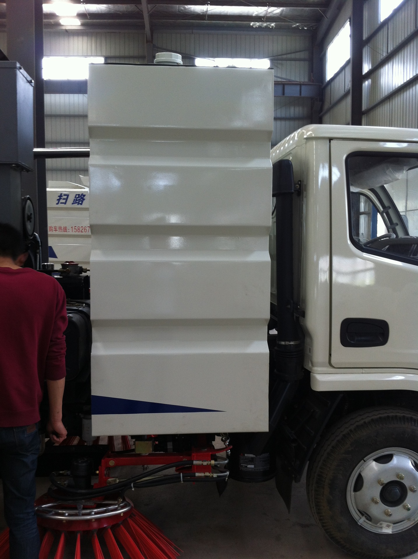 东风多利卡扫路车 东风多利卡扫路车
