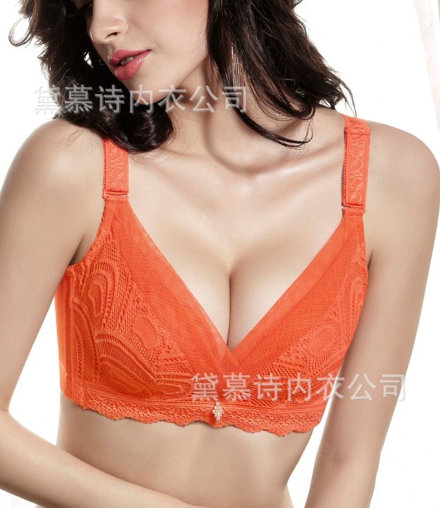 <em>文胸</em>-金冠夫人3079#大杯聚拢调整型<em>文胸</em> 卡姿