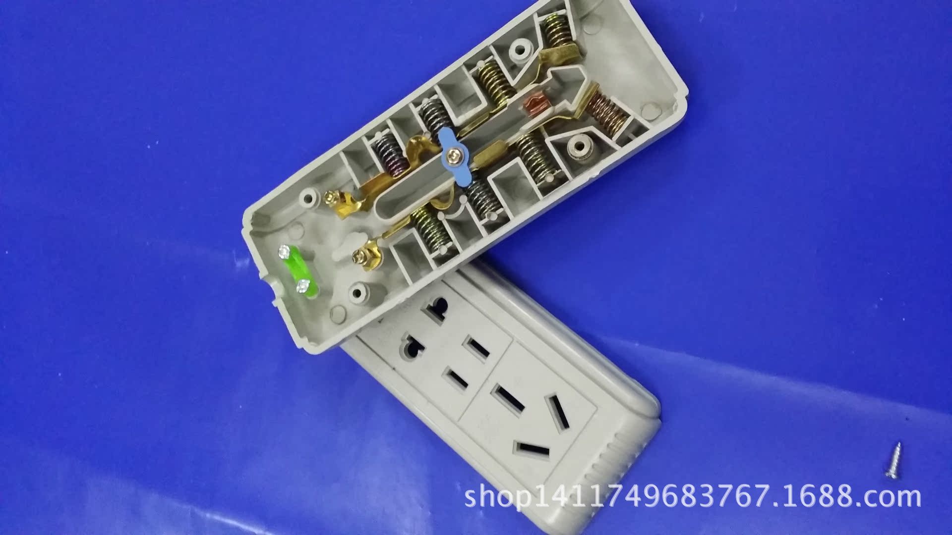 揭西棉湖厂家直销9孔无线大功率电源转换插板插排接线板无线插座