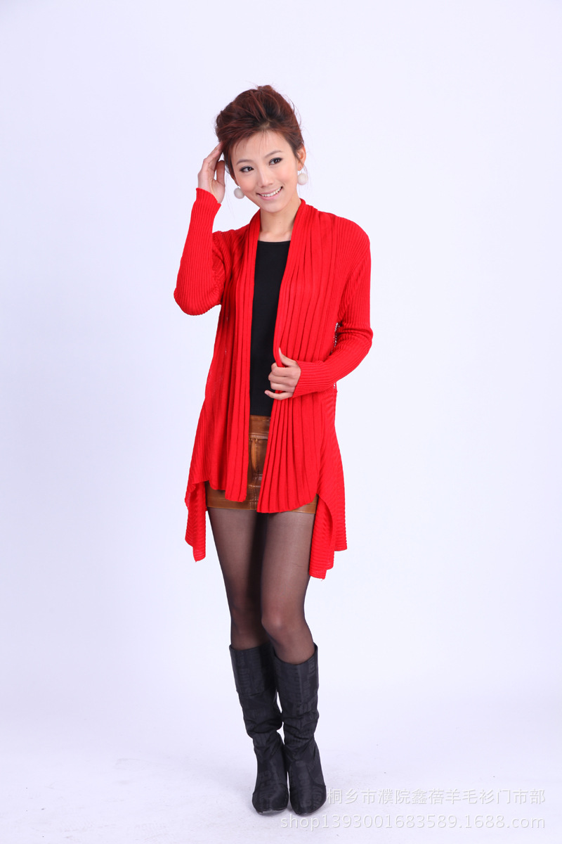2014年<em>女士春装</em>新款镂空针织开衫披肩百搭长