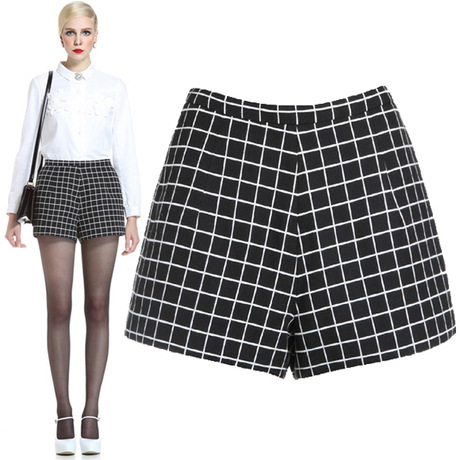 2014春季新款ochirly欧时力<em>短裤显</em>瘦黑白<em>格子</em>阔