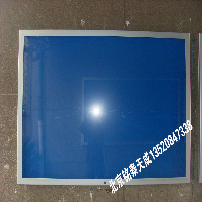 广告牌-北京铝型材室内户外挂墙式前开门LED
