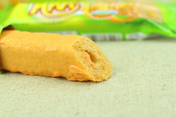 饼干类-印尼进口 Richeese AHH那巴提奶酪味哈