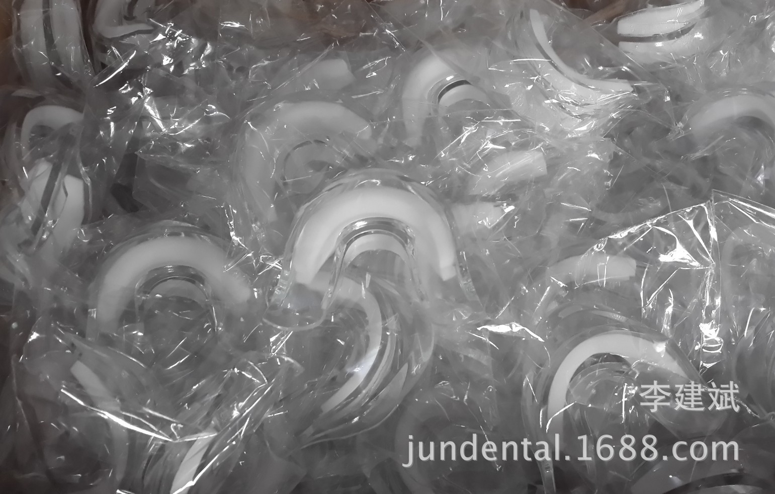 【优质供应 牙齿美白海绵条牙托 不含胶 透明袋