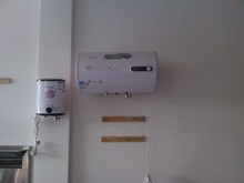 格力电热水器