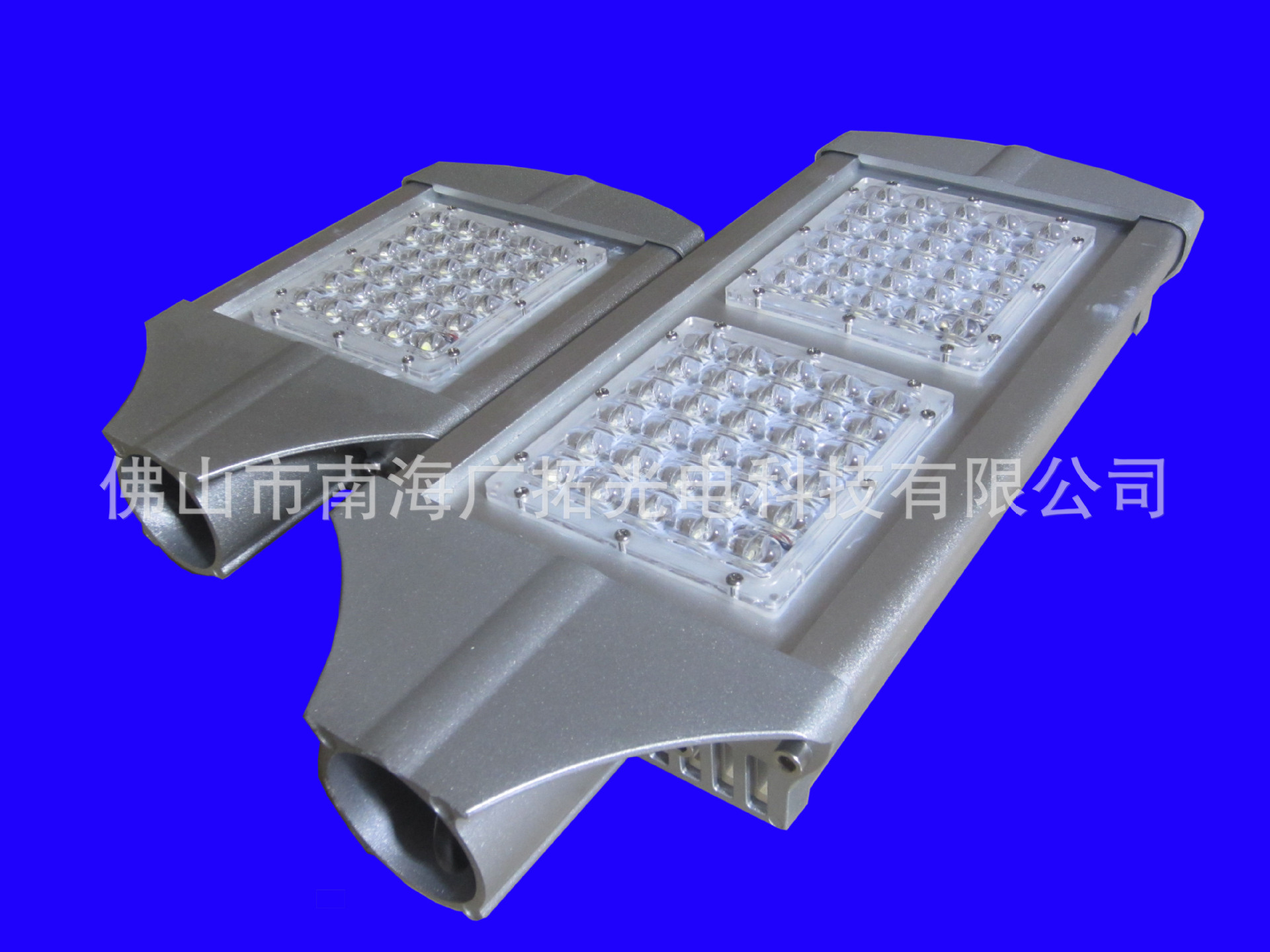 LED小模组路灯外壳 型材散热器 铝合金套件 图