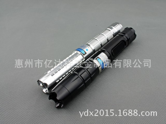 深圳激光手电筒    激光笔外壳加工