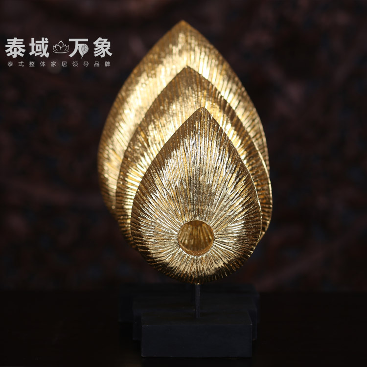 下一个> 举报  【名称】  金箔三件套摆件 【风格】  东南亚风格