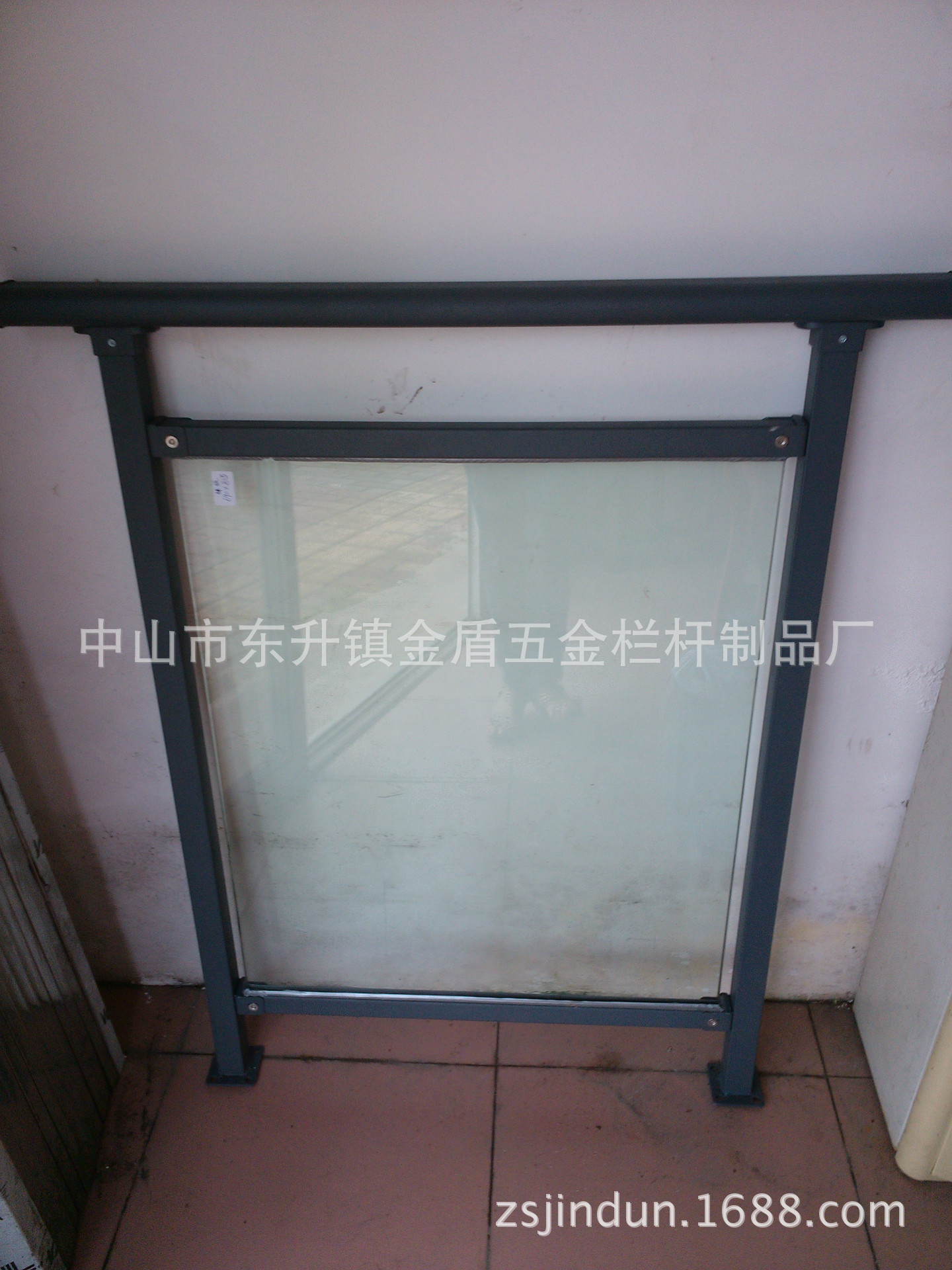 组合式阳台玻璃护栏