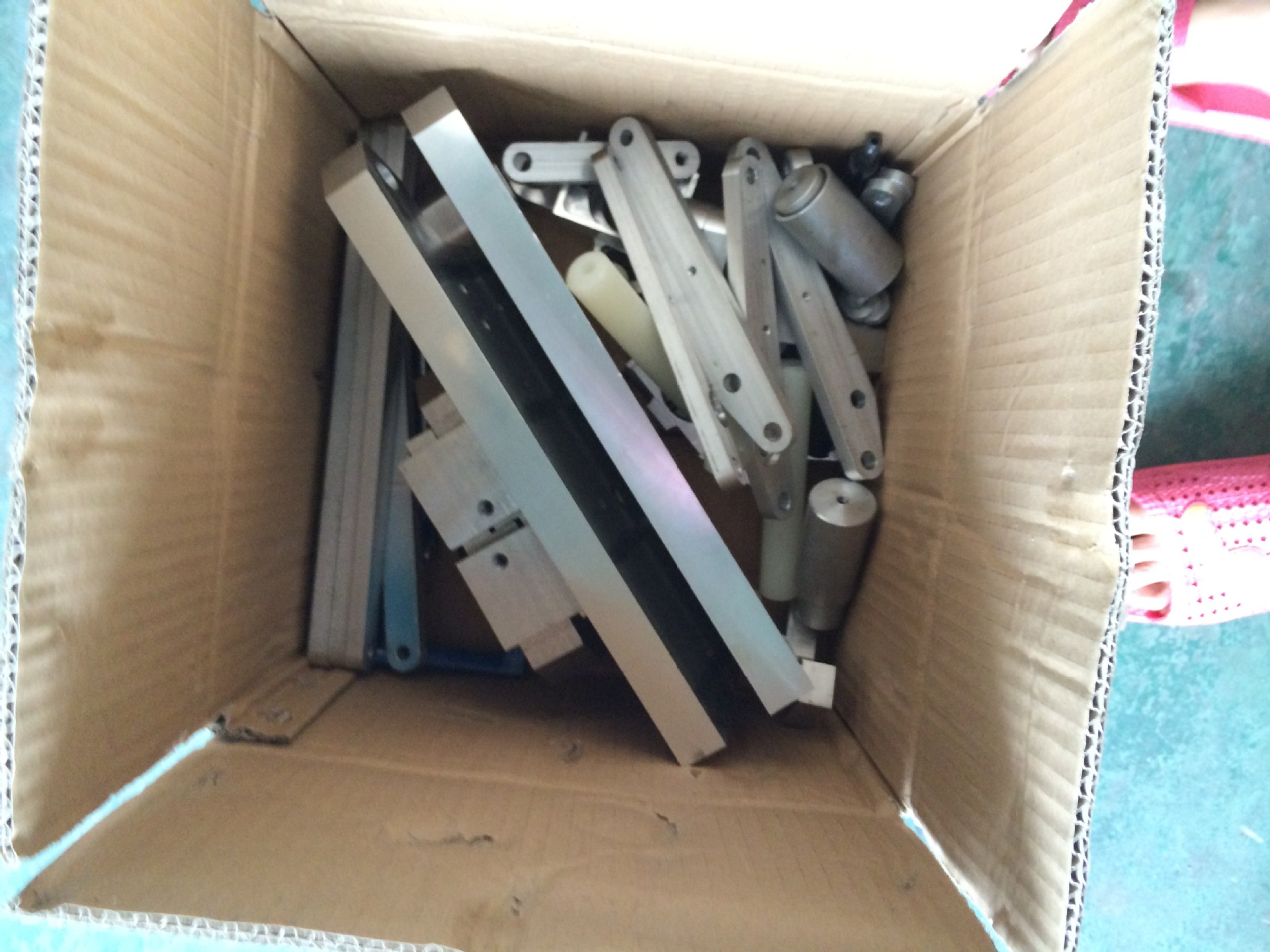 打孔机配件全套加工、输送机配件加工、各种机械配件加工