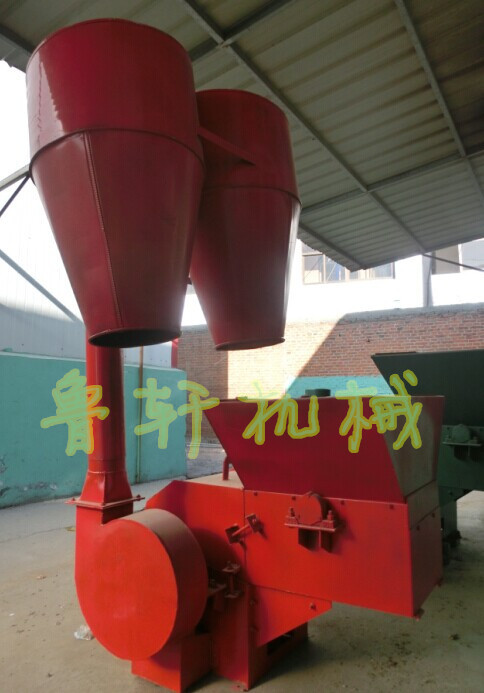 自動進(jìn)料紅色2_廠