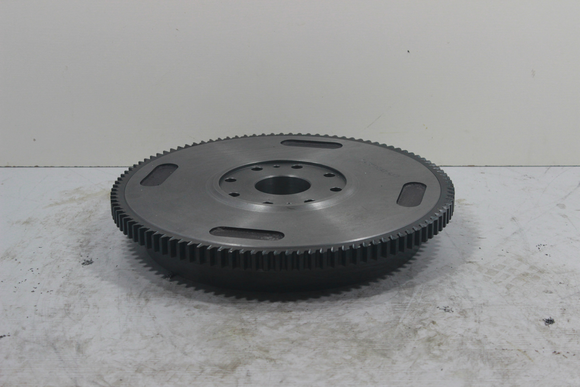kms00537-3032685-飞轮总成---参考规格直径44cm-参考重量29300-29300图片1