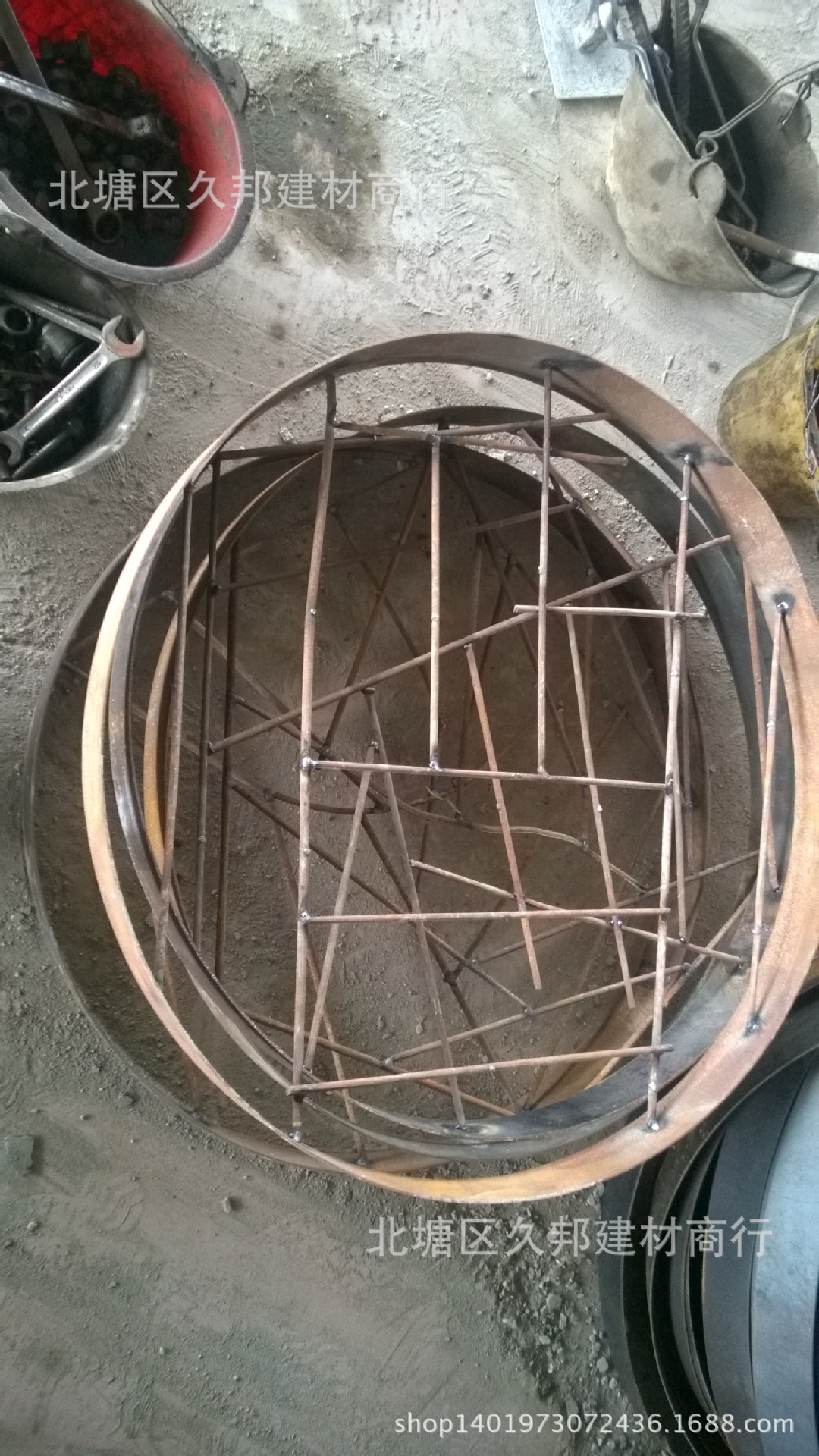 优质产品优质材料,钢筋混凝土检查井,井盖 图片