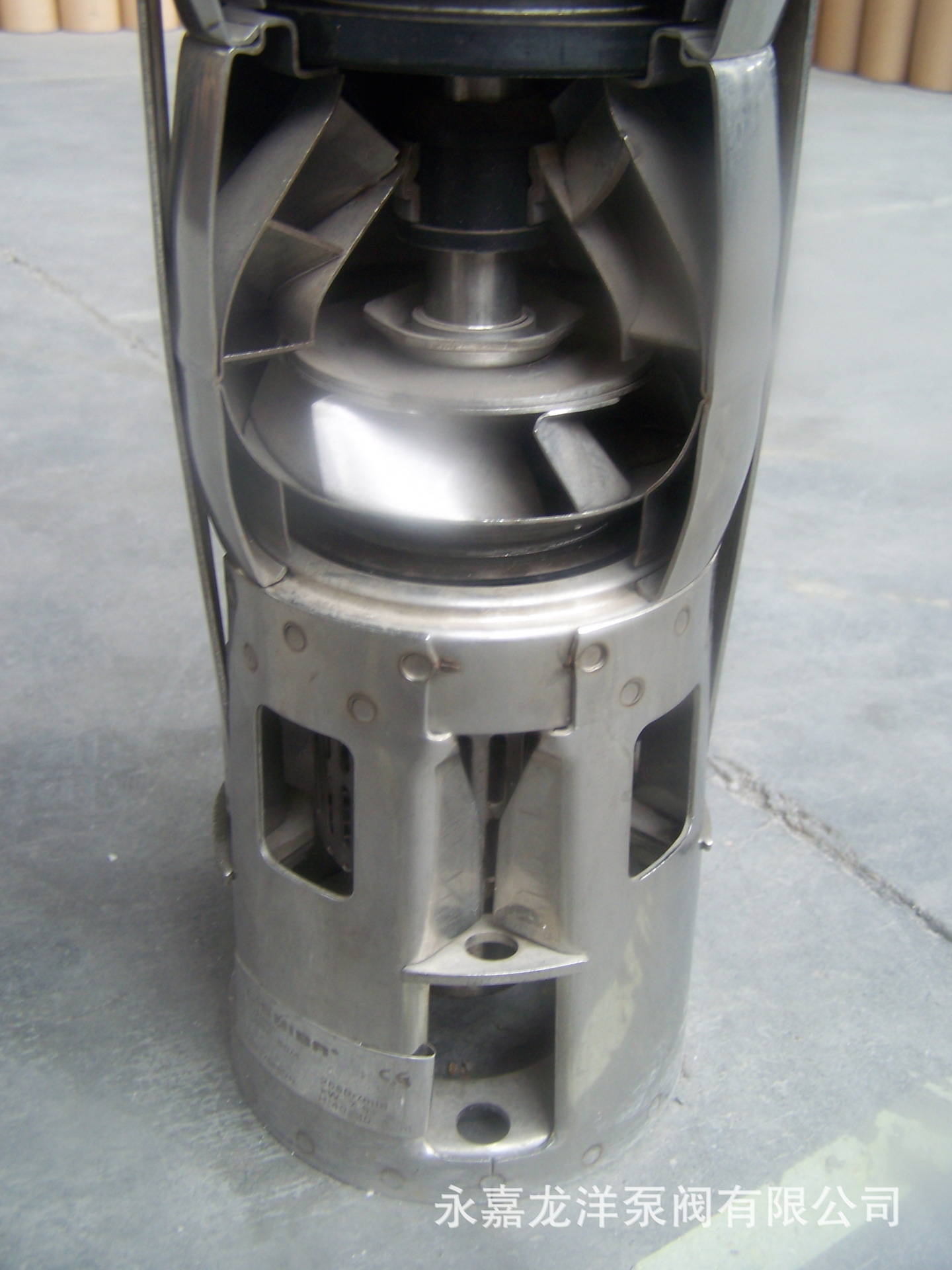 QJ型井用潜水电泵