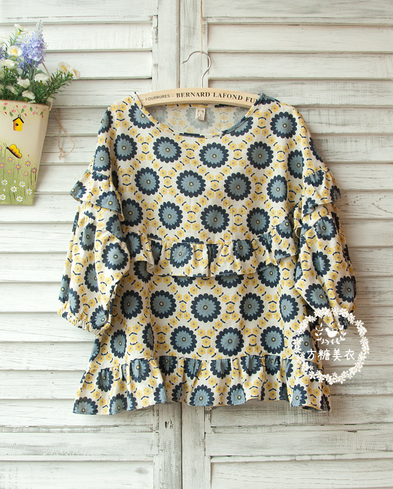 日系森女系太阳花印花宽松五分袖亚麻衬衫女衬
