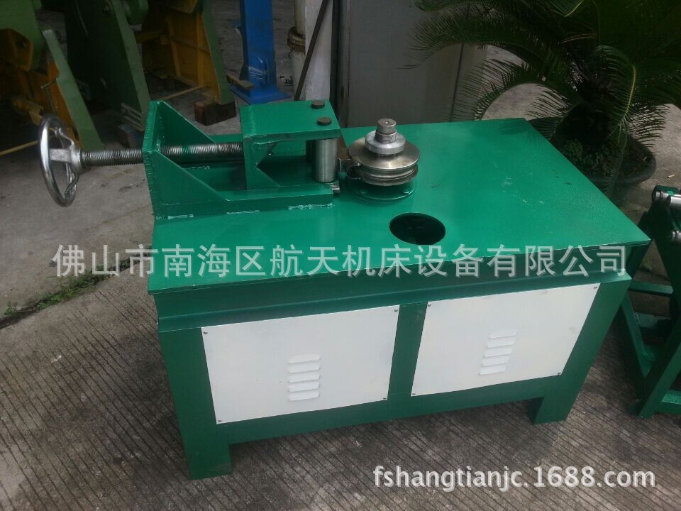 广东弯管机厂家专业维修-弯管机规格-弯管机模具