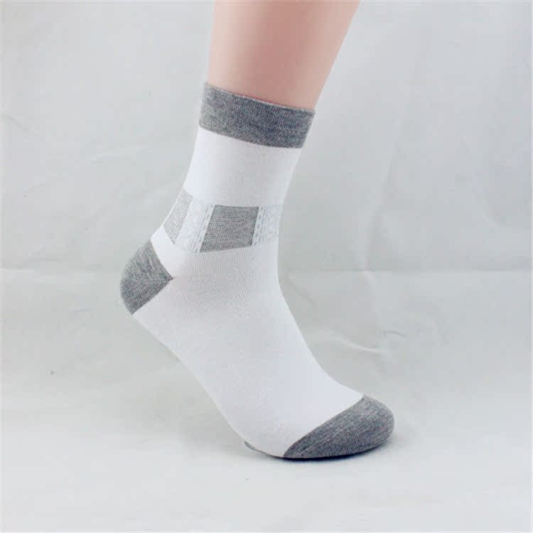 棉含量75%以上袜子