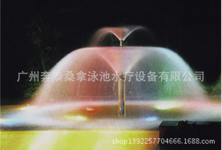 喇叭花形喷泉图片_