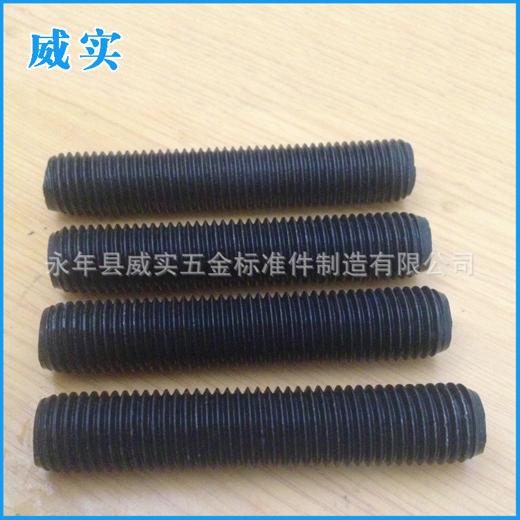 干活陪聊做手术……世界机器人大会“钢铁选手”集体出道
