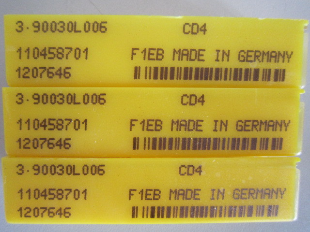 3.90030L006 CD4