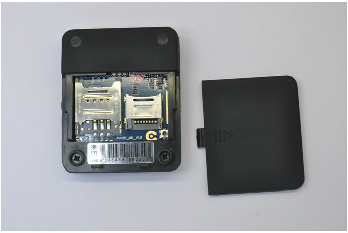 新品x009 个人定位器报警器 带报警功能定位功能sos求救