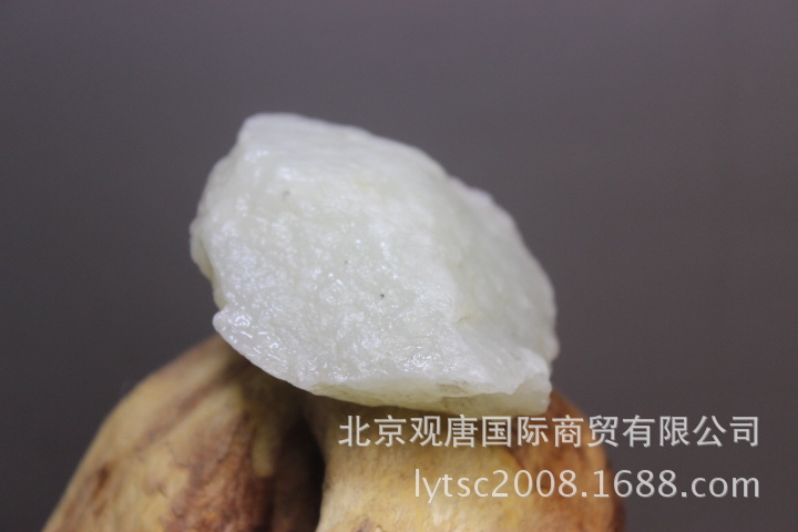 111克白玉