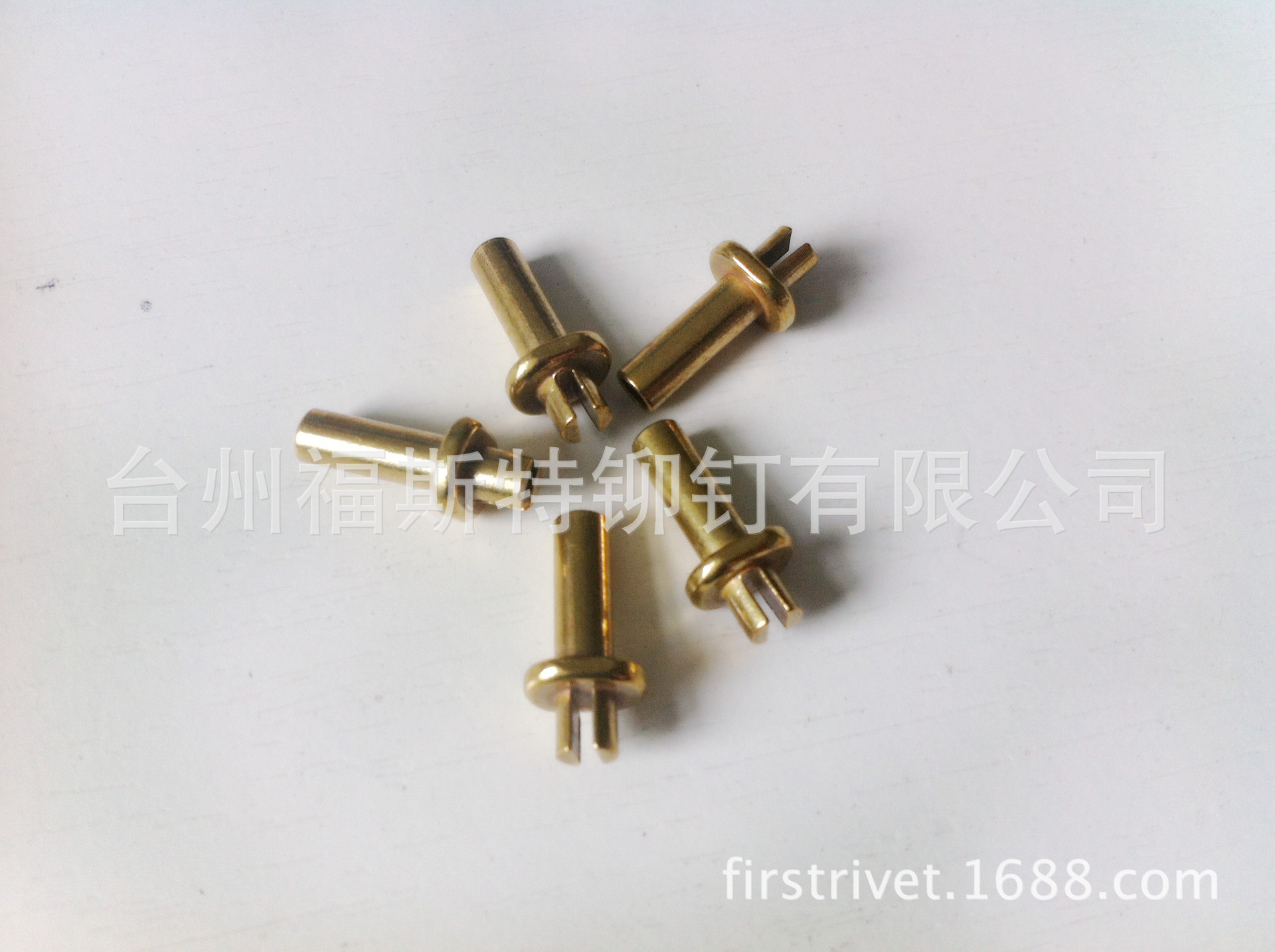 黄铜割槽铆钉1.4 (3)_副本