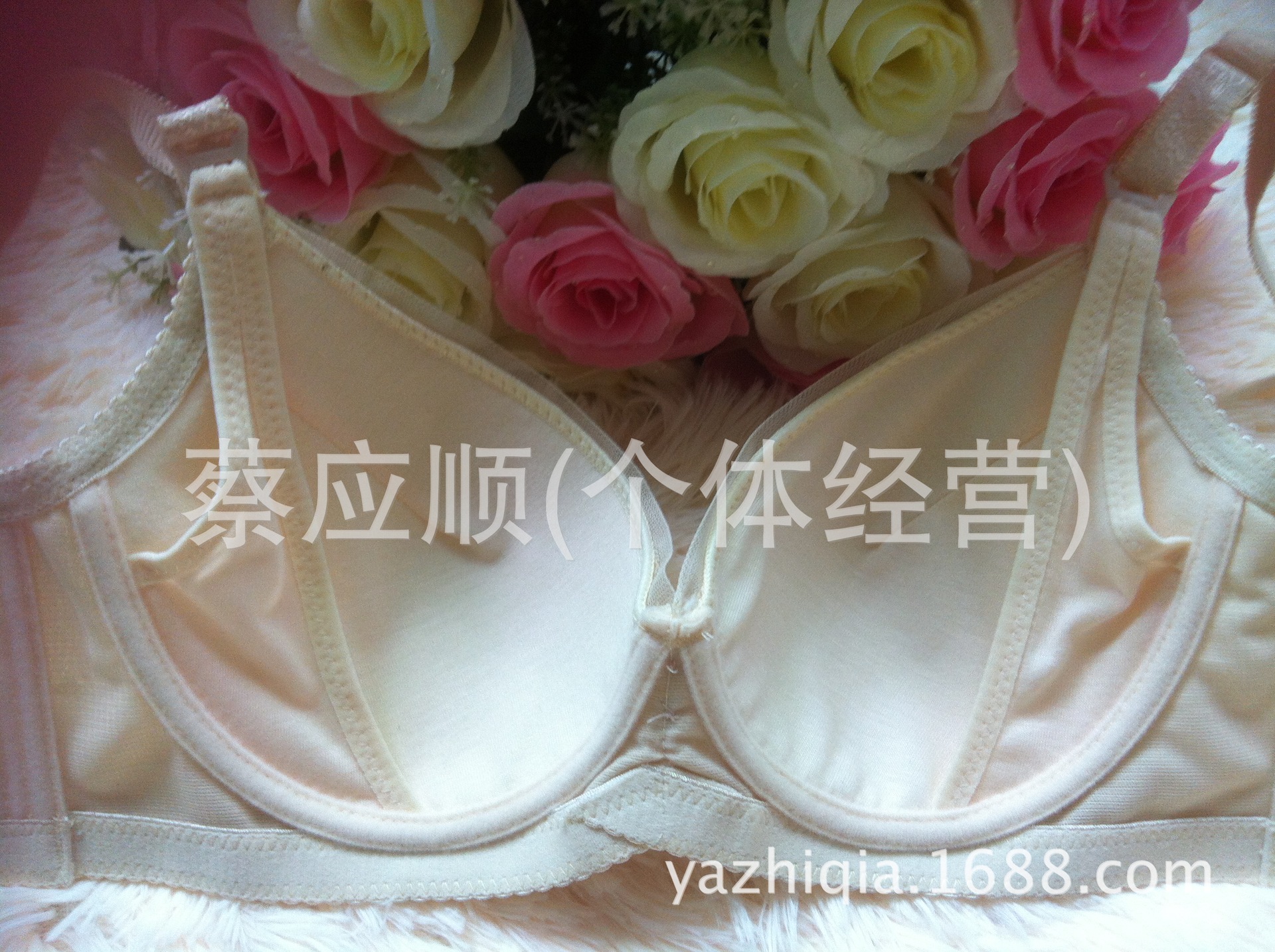 【【<em>哺乳</em>也聚拢】有钢圈薄棉舒适喂奶<em>文胸 不</em>