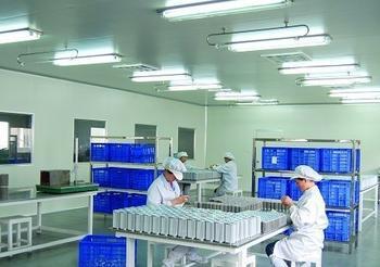 u=571590235,2996901831&fm=23&g