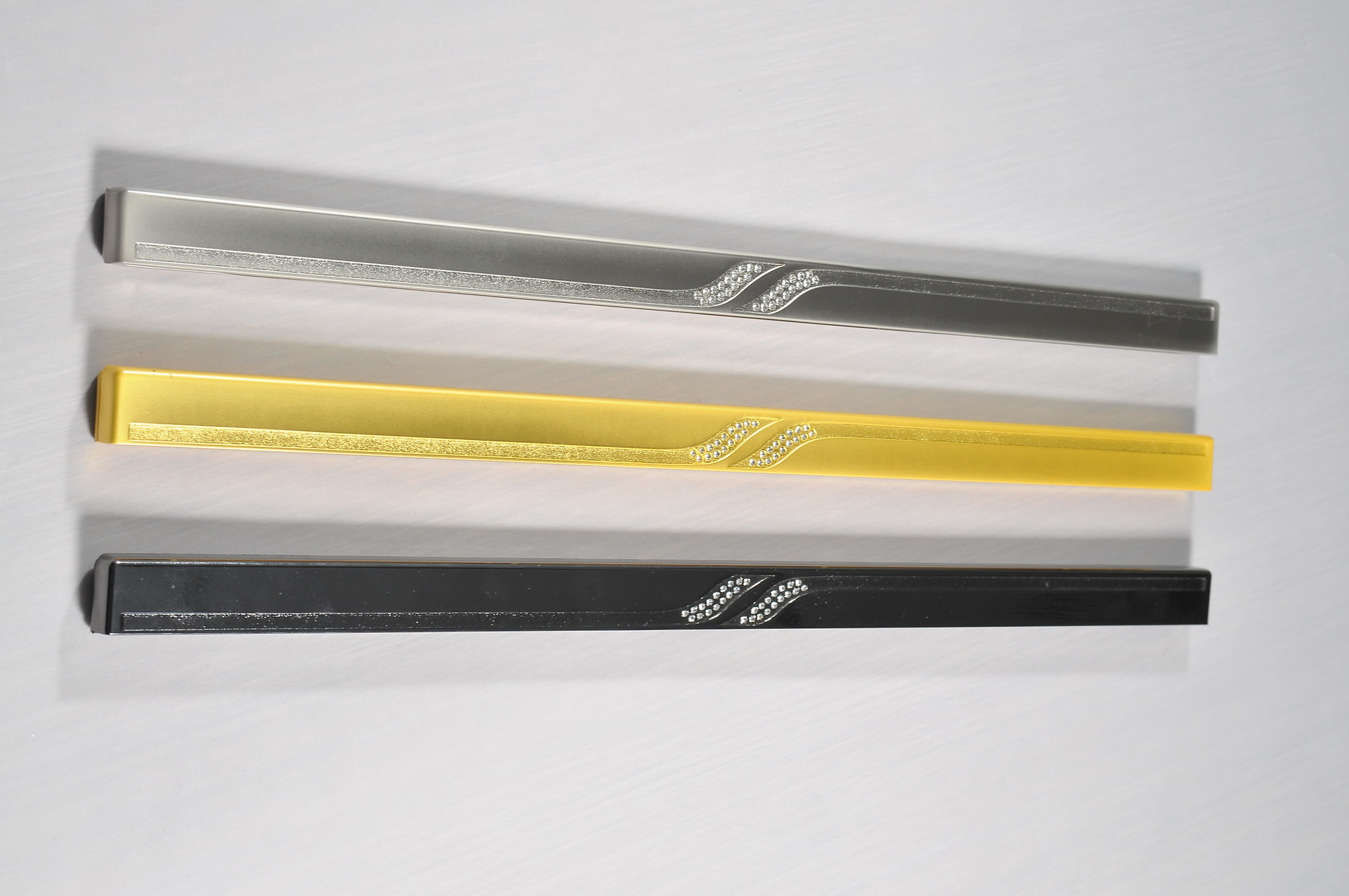 406镶钻扣边系列 金银枪三色