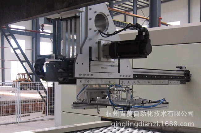 冲压件上下料机械手