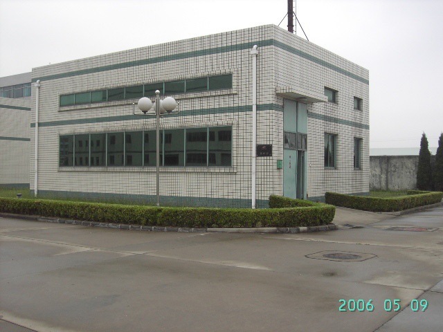 1270436425_97102805_conew1