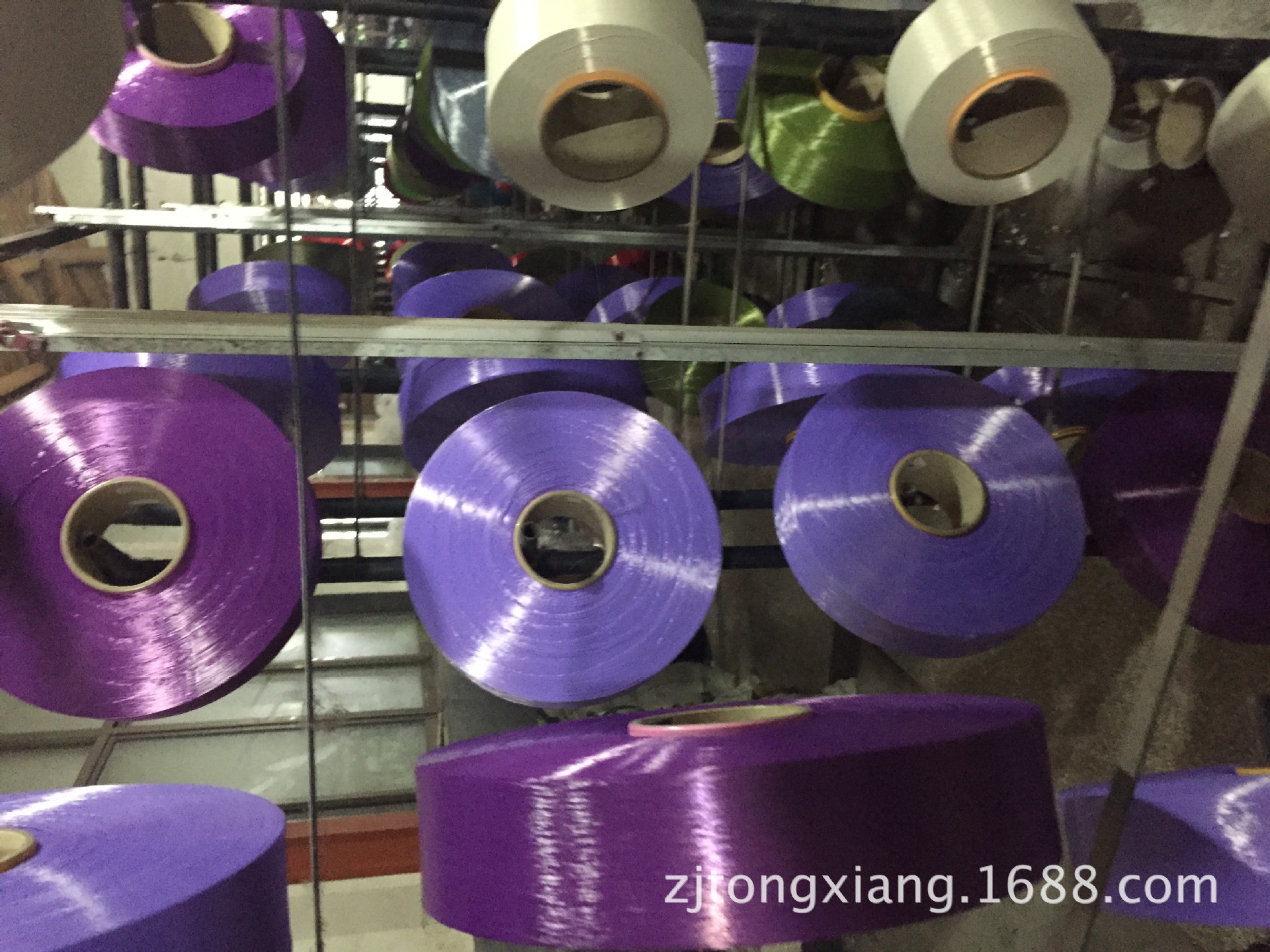 专业供应POY涤纶长丝