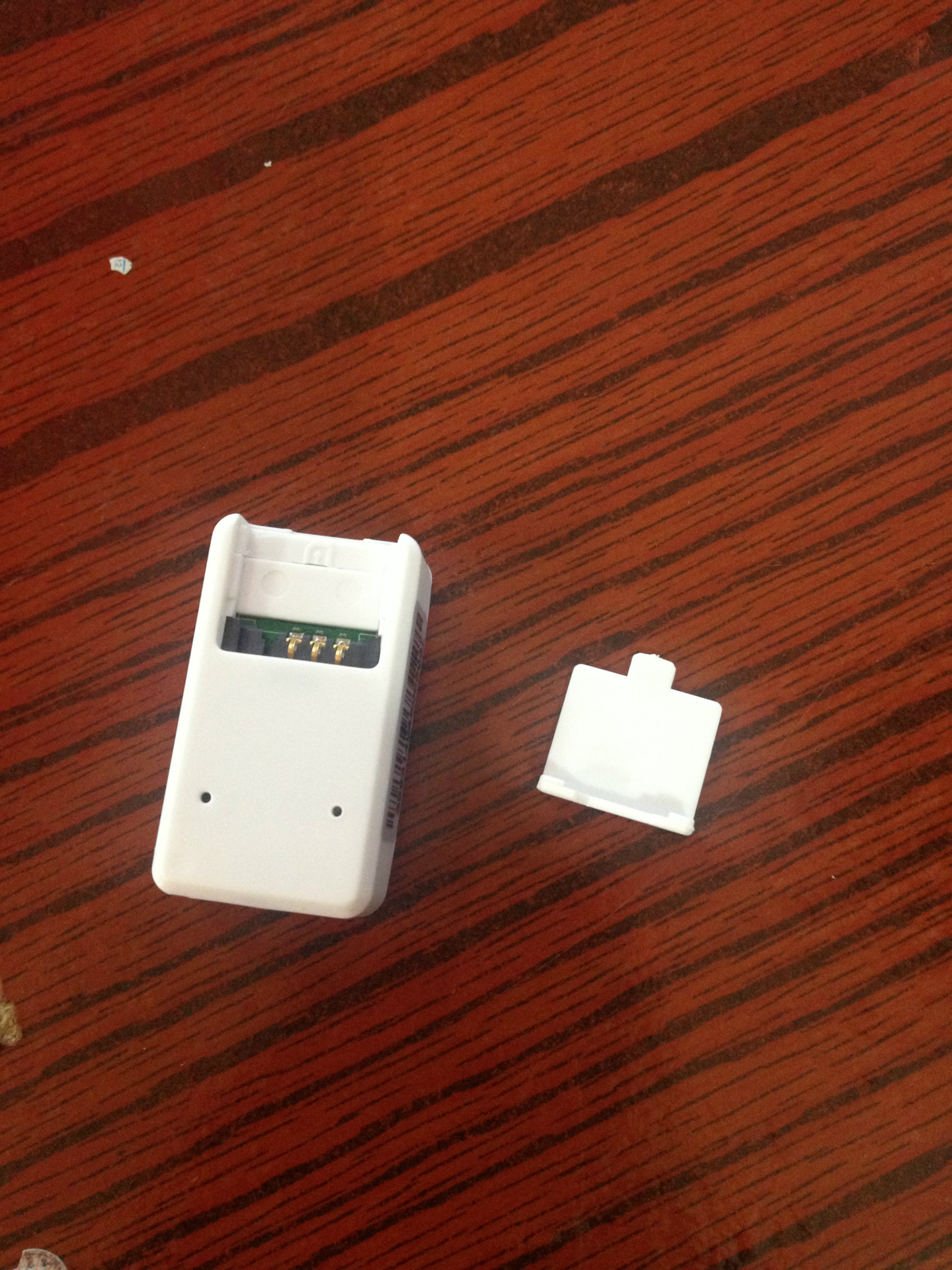 厂家直销cx-01b微型gps定位器 个人微型追踪 跟踪 老人儿童防丢器