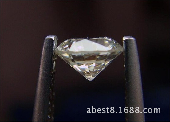 天然钻石和人工合成钻石的区别