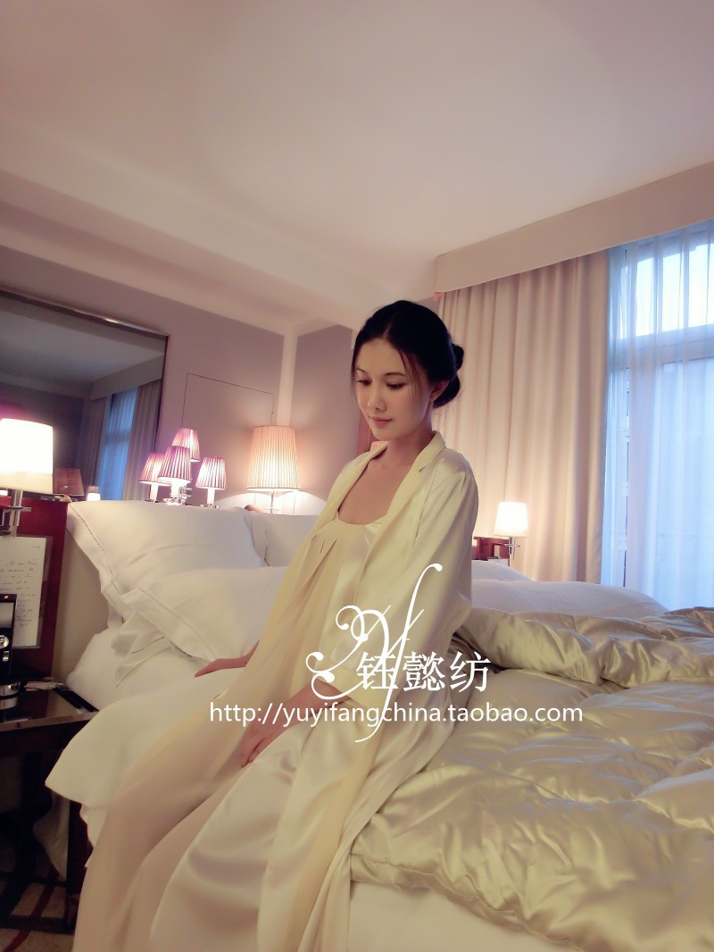 秋冬2015刘钰懿同款真丝长款睡袍白色圆领两件套睡衣女长袖吊带裙