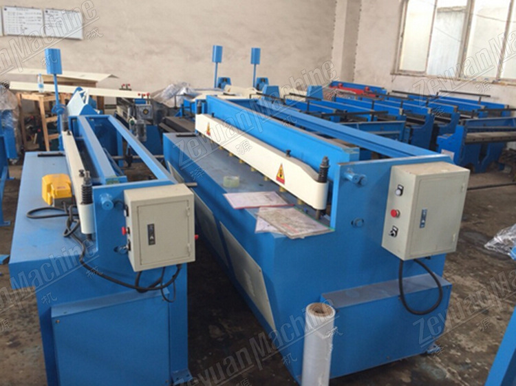 电动剪板机车间