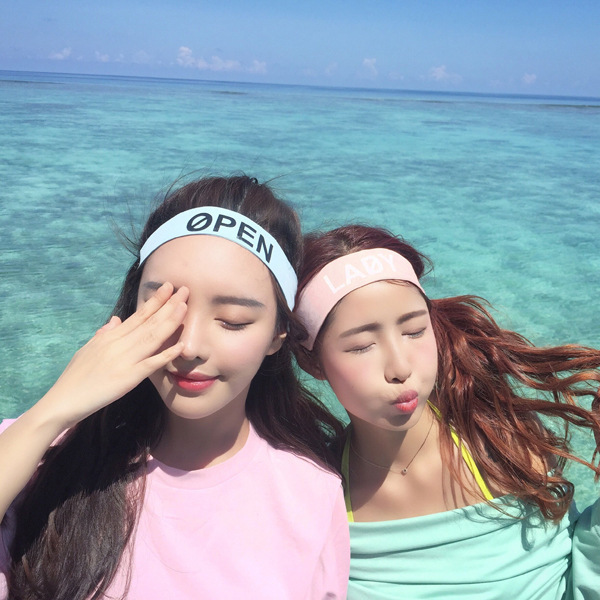 2225893206_717887870